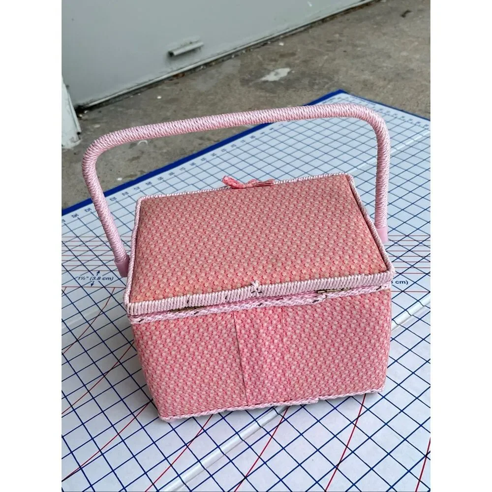 $$ VTG Pink Floral Sewing Basket Box Filled Sewing Kit Wood Base Cottagecore